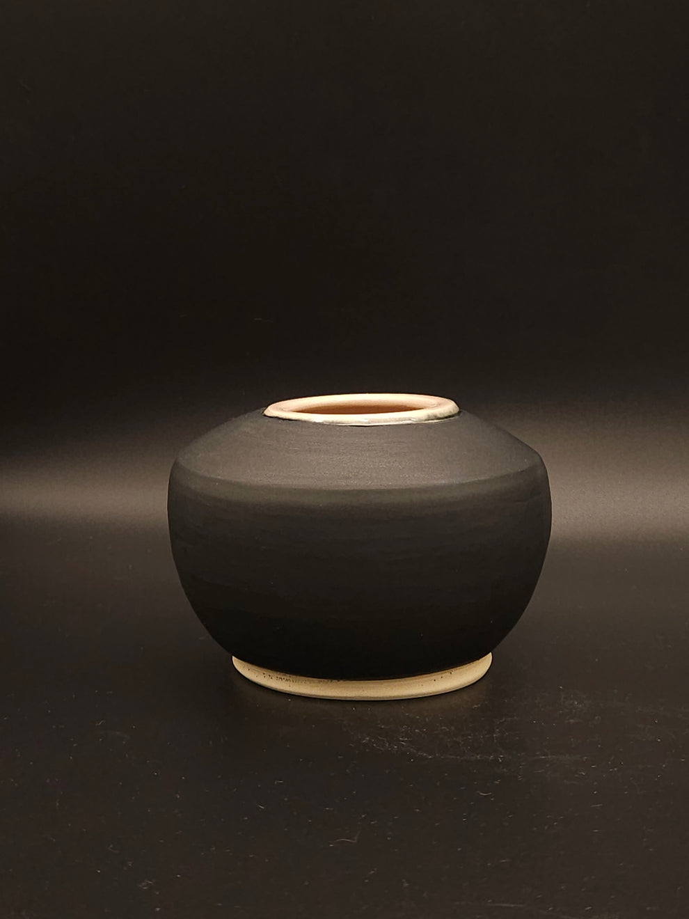 Low Vase – Axline Inc.